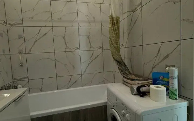 Na Shukhova 1a Flat
