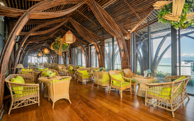 The Signature Nha Trang Hotel