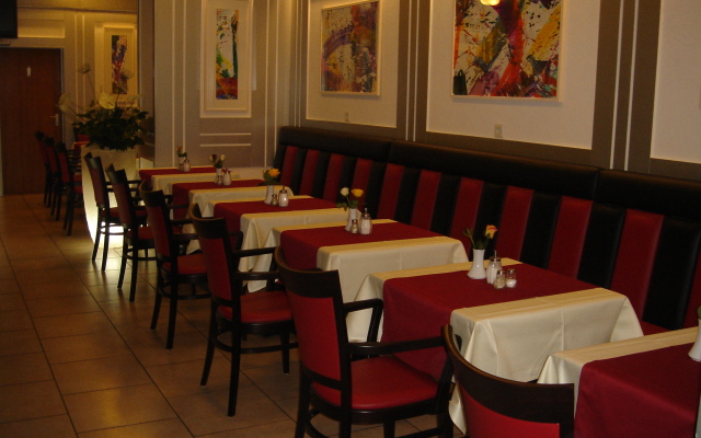 Acon Hotel