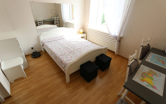 Квартира Просторная квартира с сауной рядом