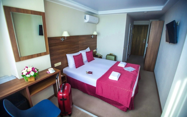 Hotel Milot