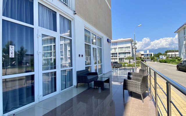 Bulvar Nadezhd 6/2 Apartments 1