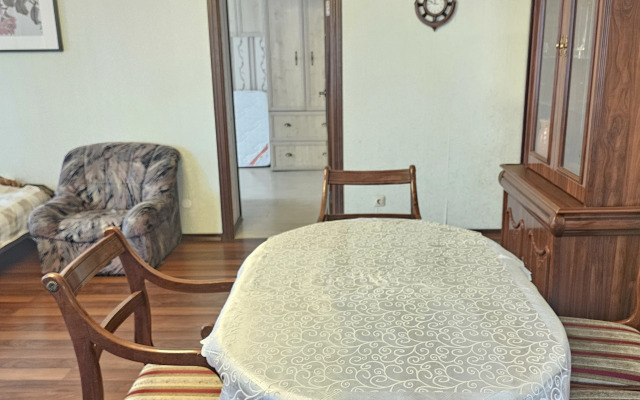 Trekhkomnatnaya Vozle Plyazha Flat