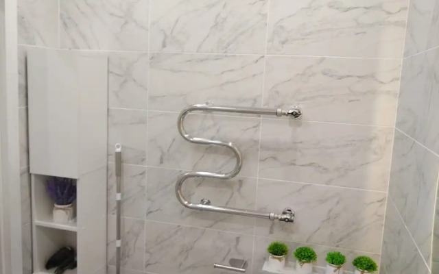 Апартаменты Уютная Студия на Сибиряков-Гвардейцев 53/10