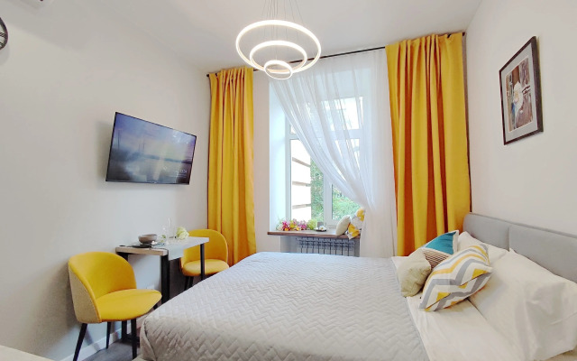 Dizaynerskaya Studiya S Dvuspalnoy Krovatyyu Flat