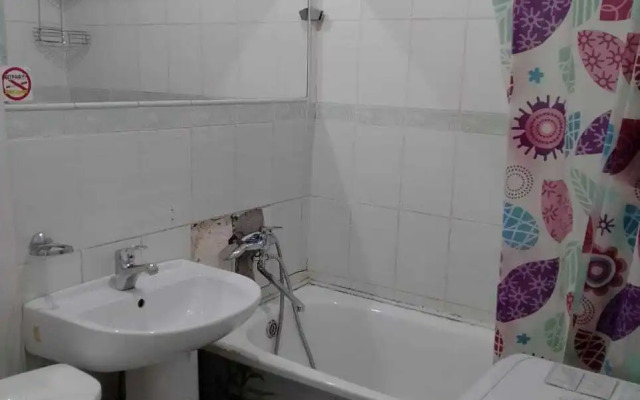 Na Leninskom Prospekte 24 Flat