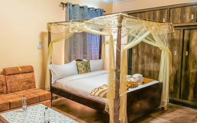 Jacaranda Luxury Suites Hotel