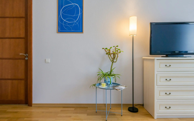 U Tavricheskogo Sada Flat