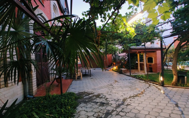 S Bassejnom Private House