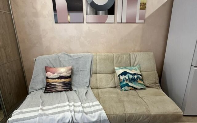Na Sanatornoy 49/19A Flat