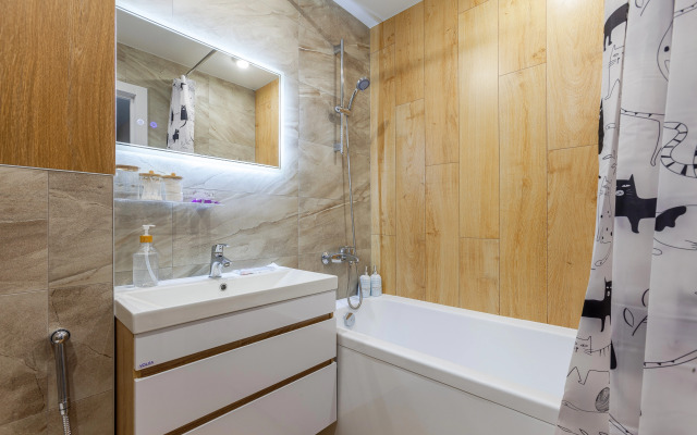 Квартира Гармония Уютная в Центре Города с Отдельной Спальней