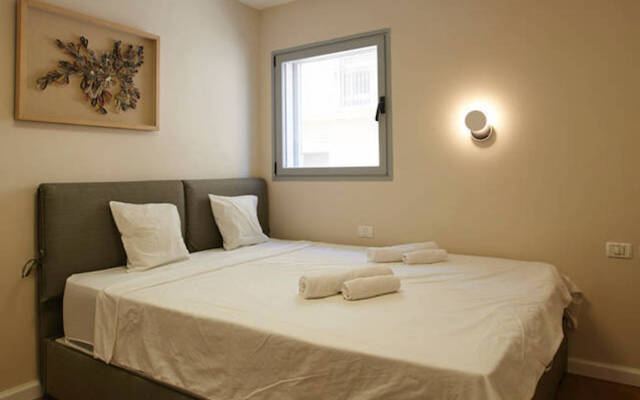 Chic In City Center By Feelhome Apartments