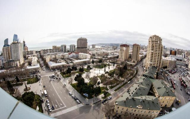 Parkside Hotel & Apartments