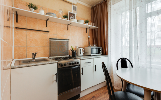 Balaklavskiy Prospekt 10k1 Apartments