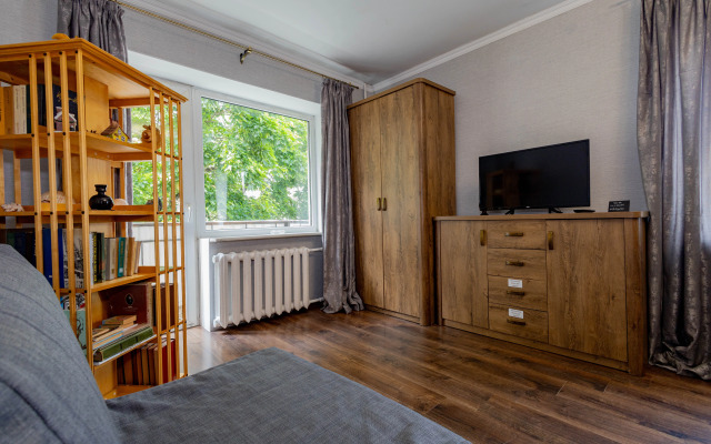 Chernyahovskogo 20 Apartments