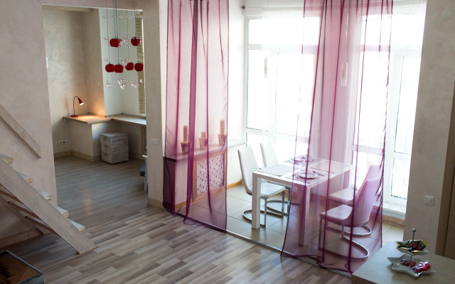 Iris Loft Apartments