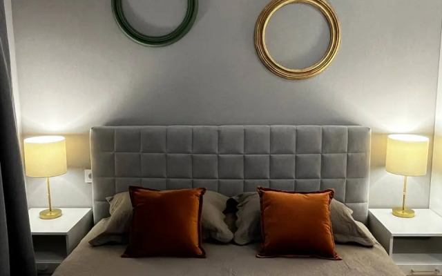 Studiya S Dizaynerskim Remontom Apartments