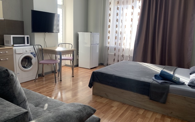 Prekrasnaya Studiya V Samom Centre Goroda Tyumeni 50 Let VLKSM 13/3 Flat