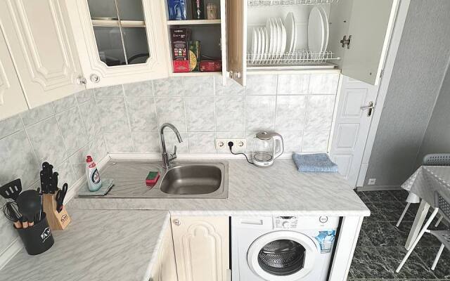 Apartamenty 1-Komn Na Nemige V Tsentre Minska