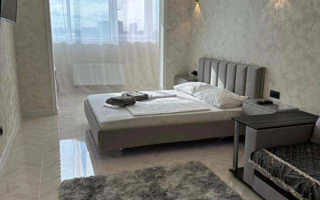V Tsentre Goroda Flat