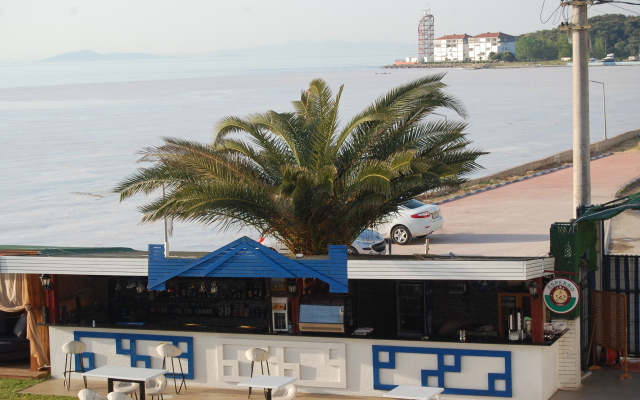 Grand Koru Otel Beach
