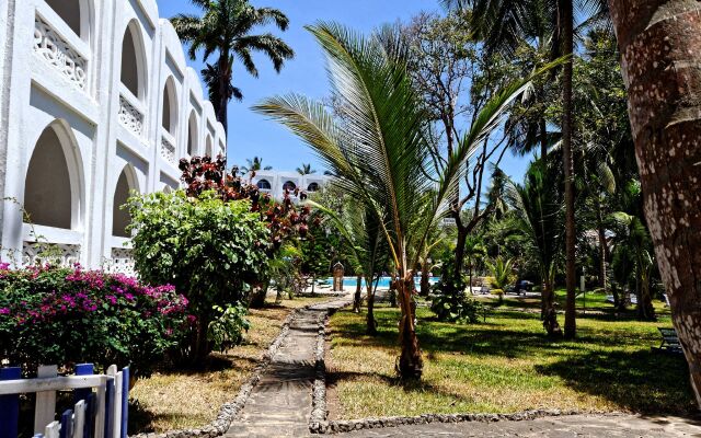 Kaskazi Beach Hotel