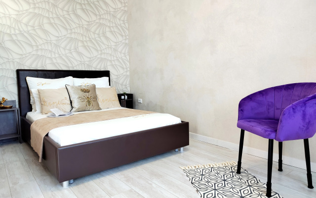 Квартира с видом на реку и горы