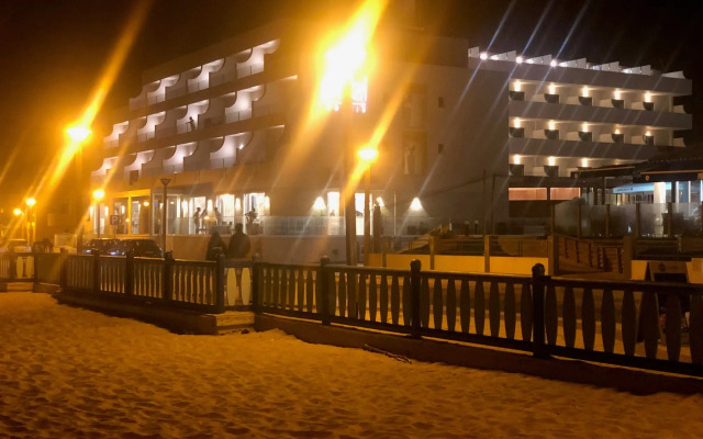 Hotel Cristal Vieira Praia & SPA