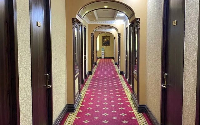 Hamkor Hotel