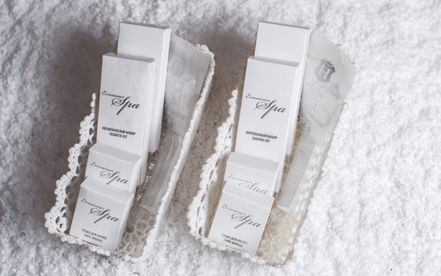 Апартаменты Тихая студия 33кв.м,джакузи,рядом станция подземного трамвая и ТЦ