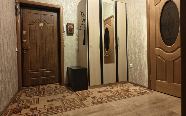 Kak Doma V Tikhom Mestechke Flat