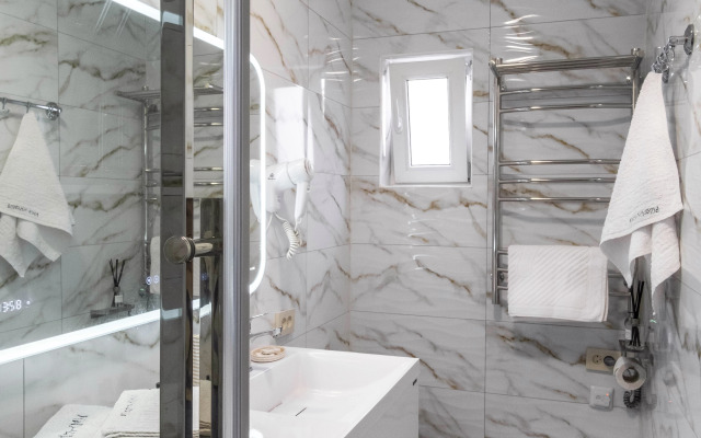 Odnokomnatnaya Business Style na Oktyabrskoy 21 ot Piligrim kmv Flat