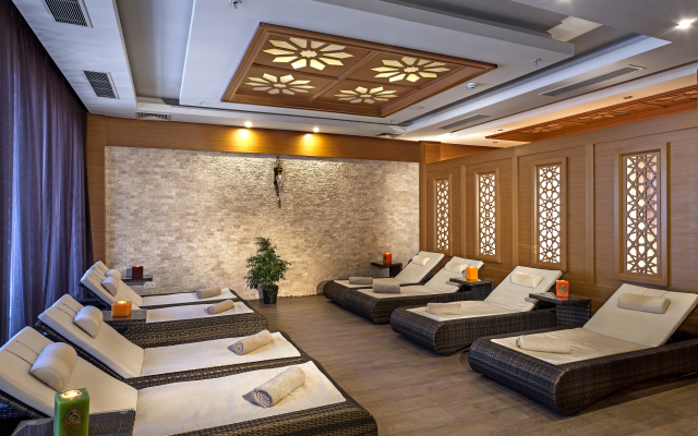 Karmir Resort  & SPA Hotel
