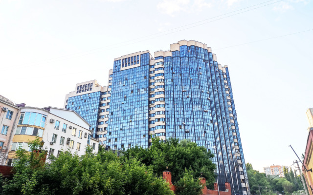 V Tsentre S Podzemnym Parkingom Apartments