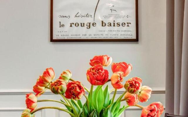 Апартаменты на Большой Конюшенной