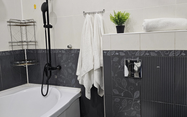 Квартира на Набережной Леонова 71