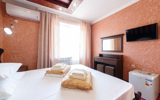 Dev-Life Guest House