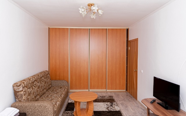 Na Emelyanova 35A 2 Apartments