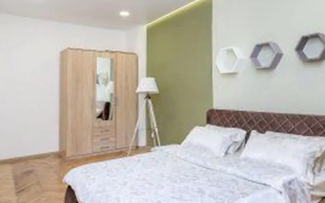 Na Nezavisimosti 23 Flat