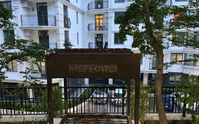 Zhk Merkato S Basseynom Apartments