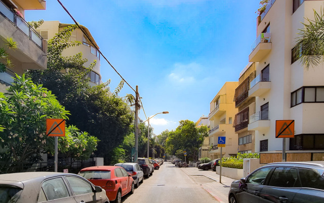 Apt Nacre Apartments