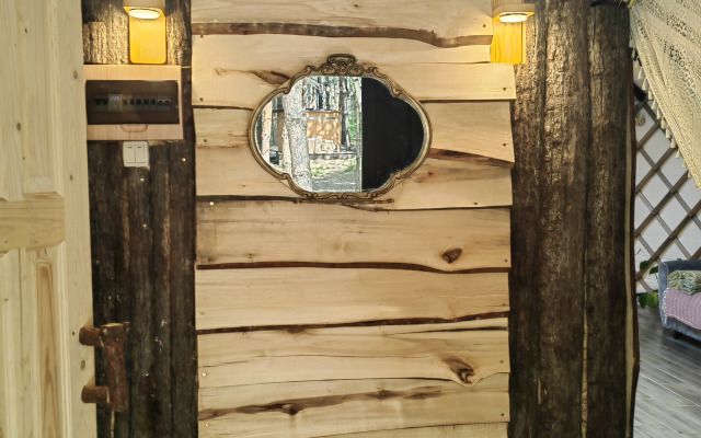 Частный Дом О, Дни в Лесу Уютный Лодж