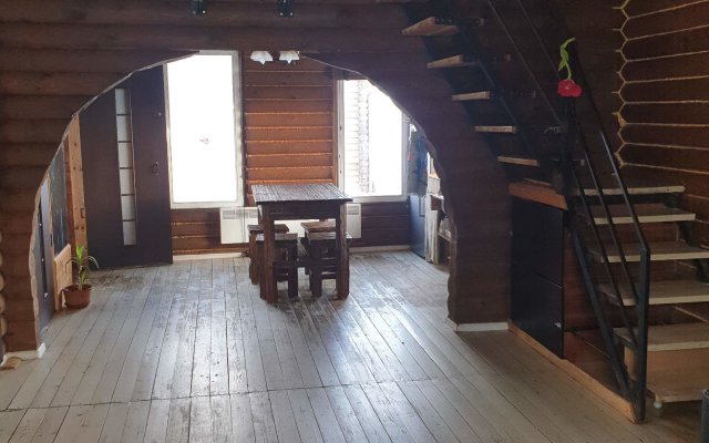 Usadba Krolichya Nora Hotel