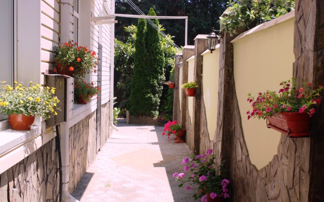 Region 86 Guest house