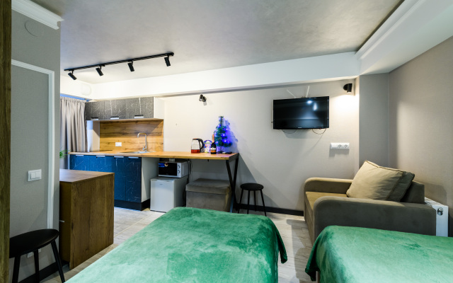 Апартаменты на Защитников Кавказа 114