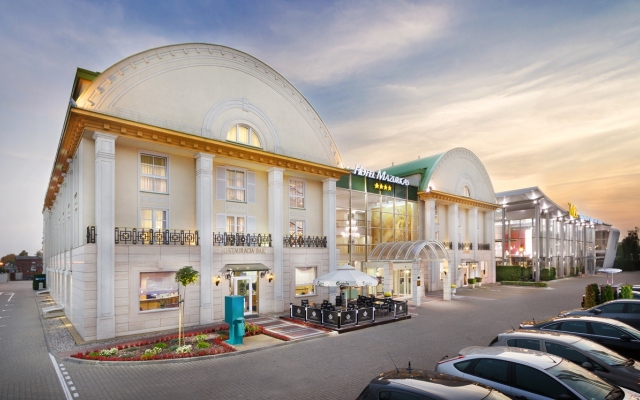 Отель MCC Mazurkas Conference Centre & Hotel