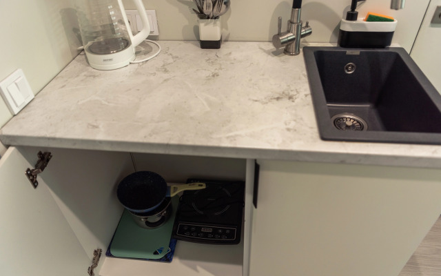 Апартаменты The Alien