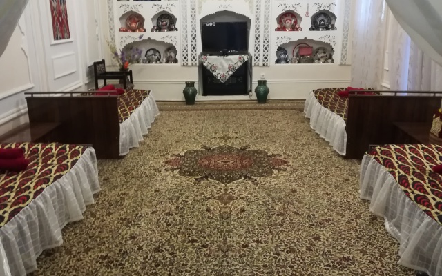 Umarxon Hostel