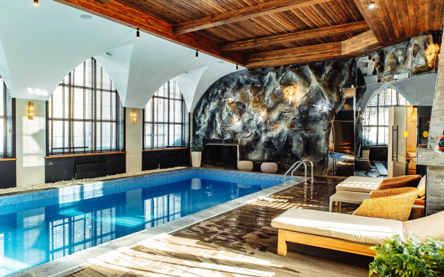Dom U Ozera Boutique-hotel
