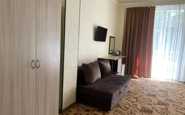 Ellada Guest House